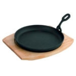 Ketaus keptuvė su mediniu padėklu serviravimui WAS Germany, 22 cm *