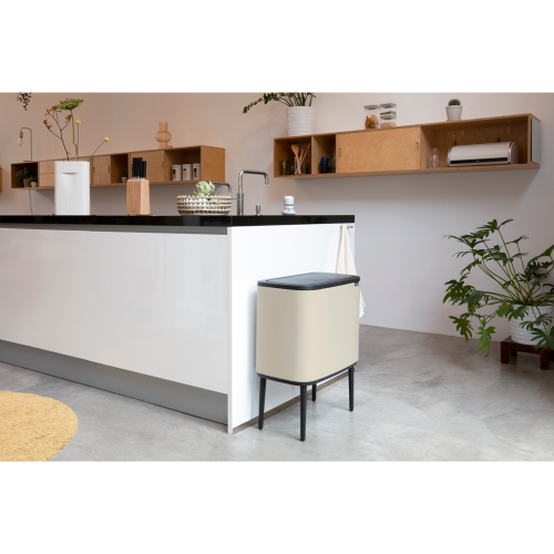 Šiukšlių dėžė Brabantia Bo Touch 36l, Soft Beige