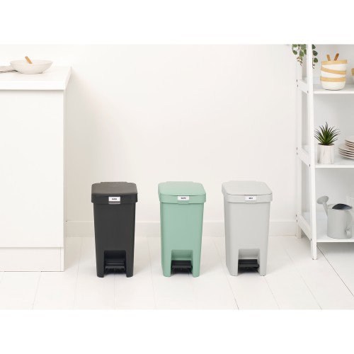 Šiukšlių dėžė su pedalu Brabantia StepUp, žalios sp., 10 l