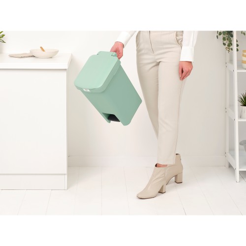 Šiukšlių dėžė su pedalu Brabantia StepUp, žalios sp., 16 l