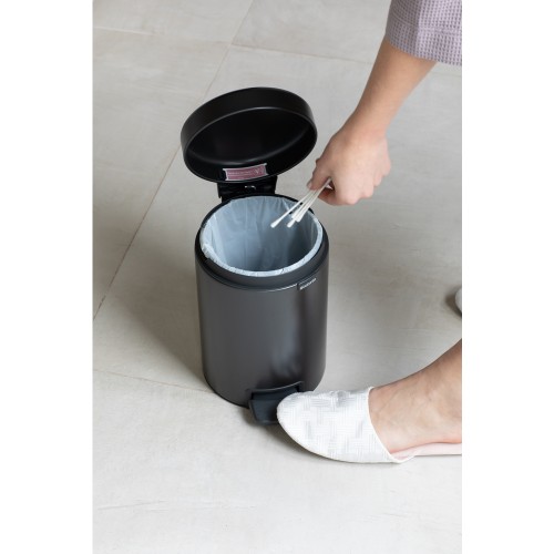Šiukšlių dėžė Brabantia NEWICON, pilkos sp., 5 l