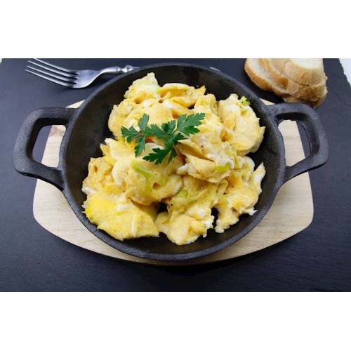 Keptuvė CAST IRON, dviem rankenom su med.padėklu,.15,5cm
