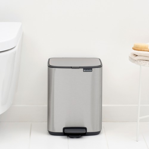 Šiukšlių dėžė Brabantia Bo, sidabrinės sp., 7 L