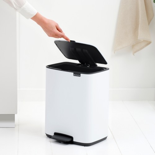 Šiukšlių dėžė Brabantia Bo, baltos sp., 12 L