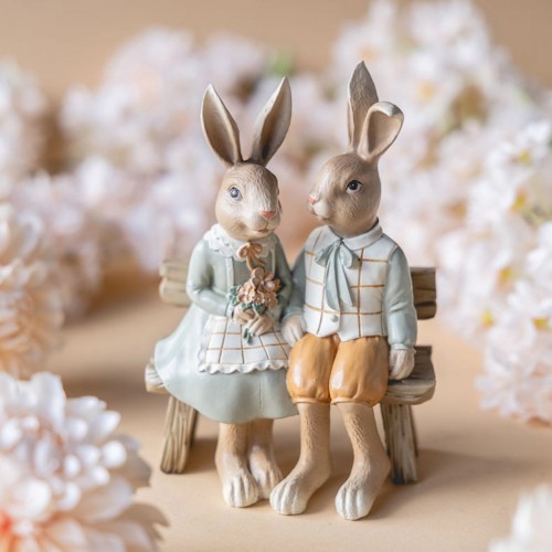 Dekoracija A Lot Rabbit Couple Bench, 1 vnt., 19 cm