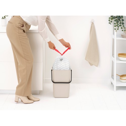 Šiukšlių dėžė Brabantia SORT & GO, smėlio sp., 25 L